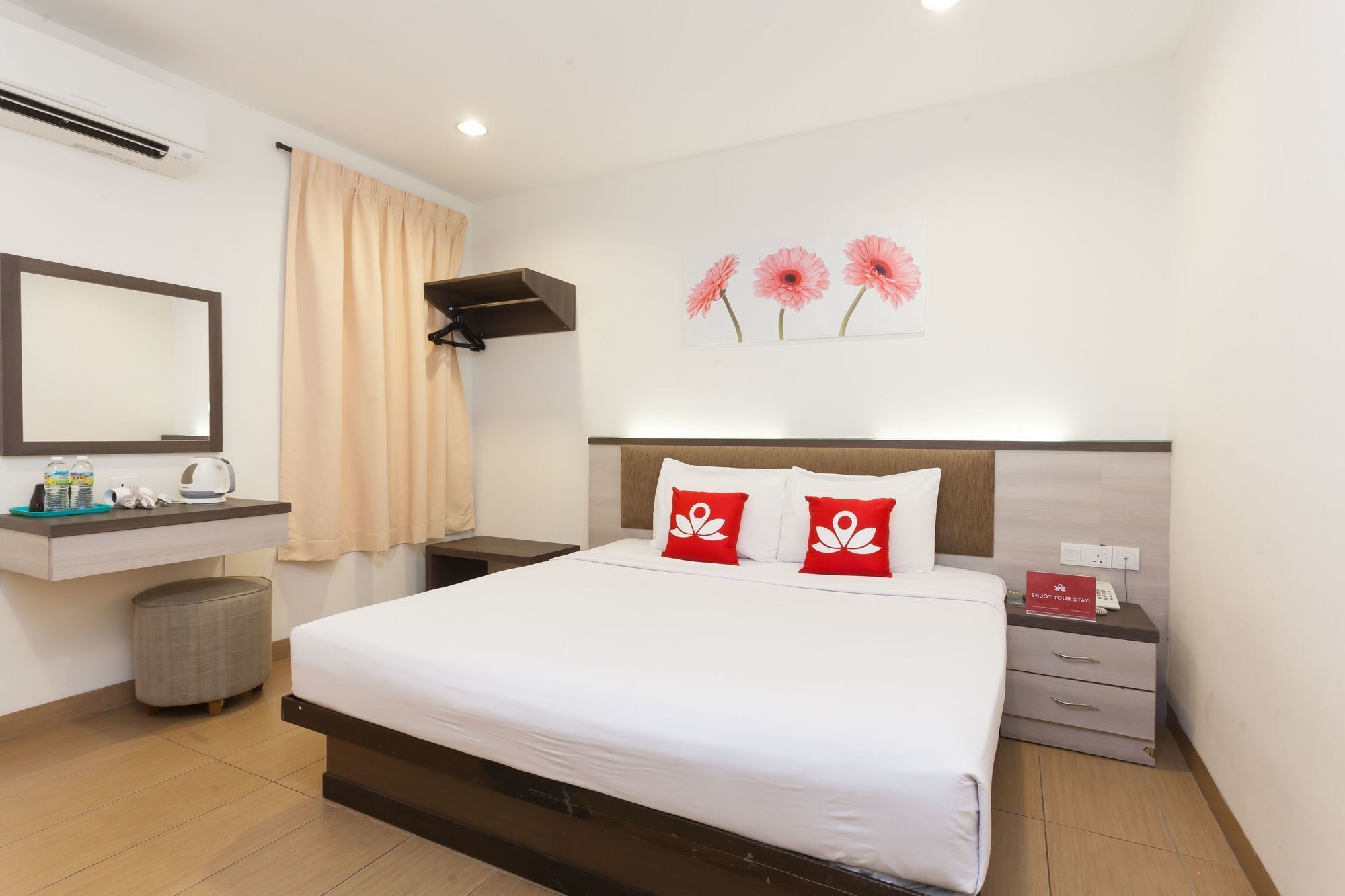 Zen Rooms Pertam Jaya Malacca Luaran gambar