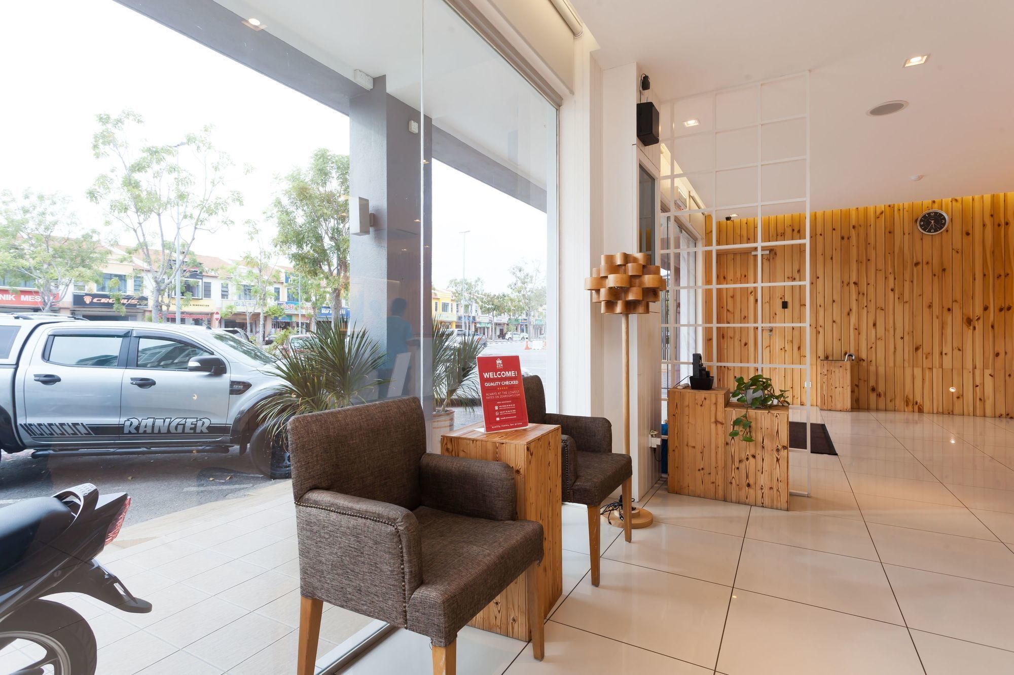 Zen Rooms Pertam Jaya Malacca Luaran gambar